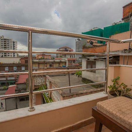 Kathmandu Embassy Hotel Εξωτερικό φωτογραφία